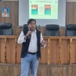 बीएलओ को प्रशिक्षण सामग्री और विशेष कार्य किट का किया गया वितरण
